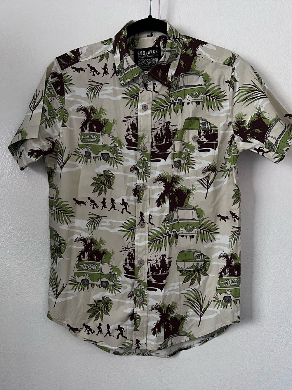 Box Lunch Exclusive Scooby Doo Mystery Machine Tropical Button Down Shirt Size S